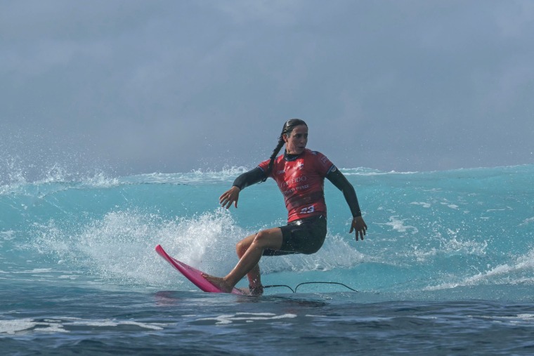 SURF-FRA-WSL-TAHITI