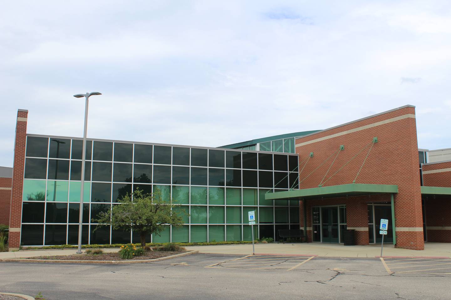 200 Congress Parkway, Northwest Medical Health and Fitness Center ubicado en Crystal Lake.