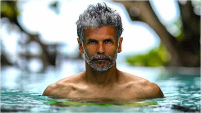 En Milind Soman 59: El misterio detrás de una forma de estado de edad y una vida limpia