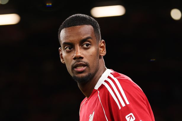 Alexander Isak en la acción
