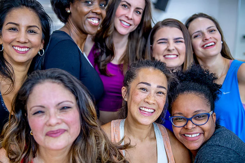 Las mujeres de 40 años pueden vivir perimenoposis, hormonas, diversos síntomas y una fase de transición marcada por el desarrollo de opciones de tratamiento. Foto: Getty Images.