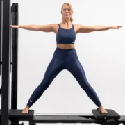 Una imagen de una máquina de equipos de fitness inteligentes de Oxefit.