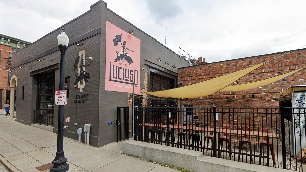 Lucius Q BBQ Restaurant Outer, Cincinnati, Ohio Quarter Pendleton.