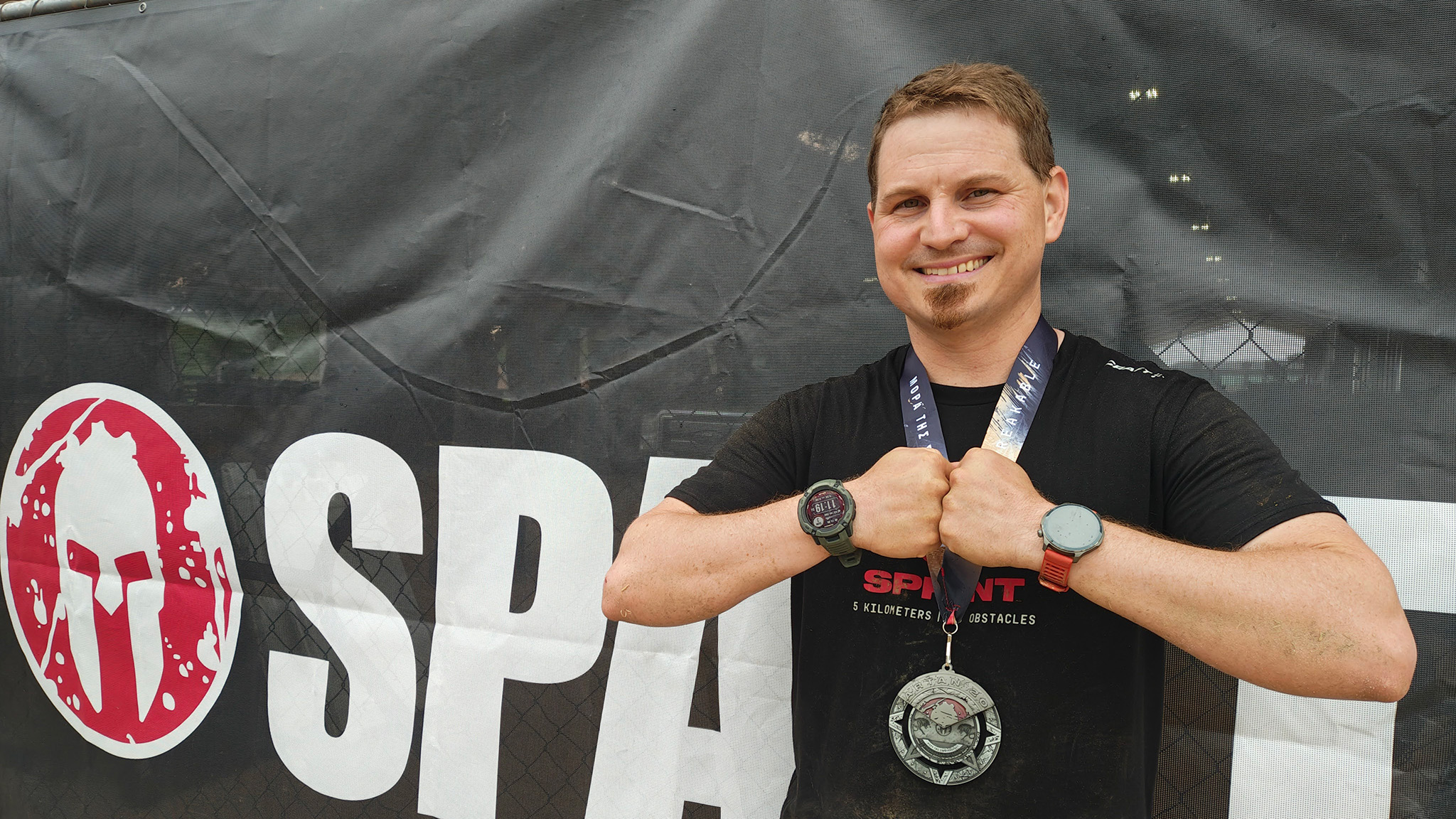 Un Amazfit Balance 2 y un Garmin Instinct 2x Solar Sittwatch en Spartan Race
