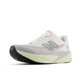 New Balance FuelCell Rebel V5 para mujer